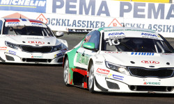 Team Kia med tre bilar även i Falkenberg Team Kia med tre bilar även i Falkenberg