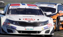 Team Kia jagar årets första pallplats Team Kia jagar årets första pallplats